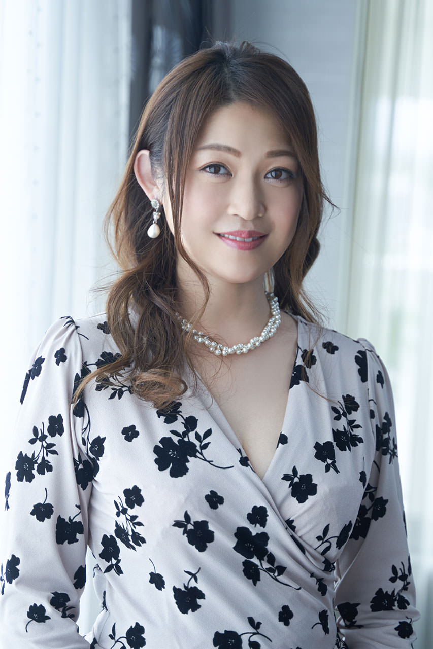 江波かえでのプロフィール一般写真