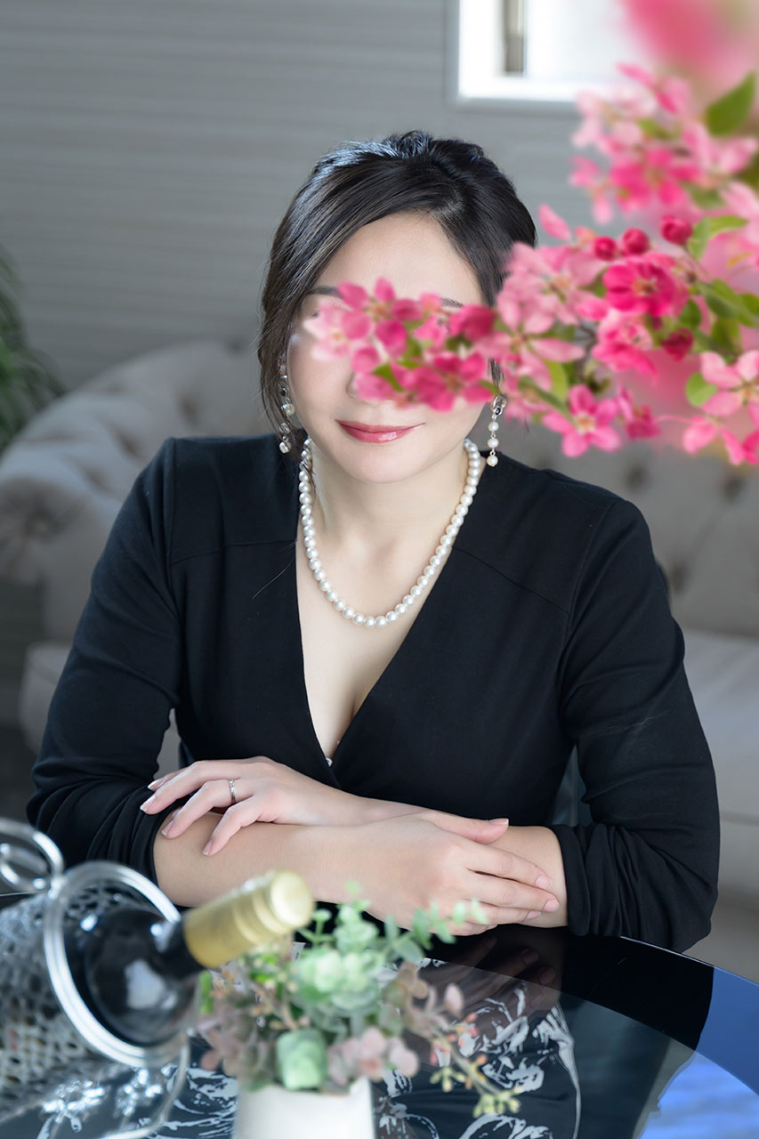石野里実のプロフィール一般写真