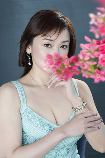 一般里中あいりサムネイル