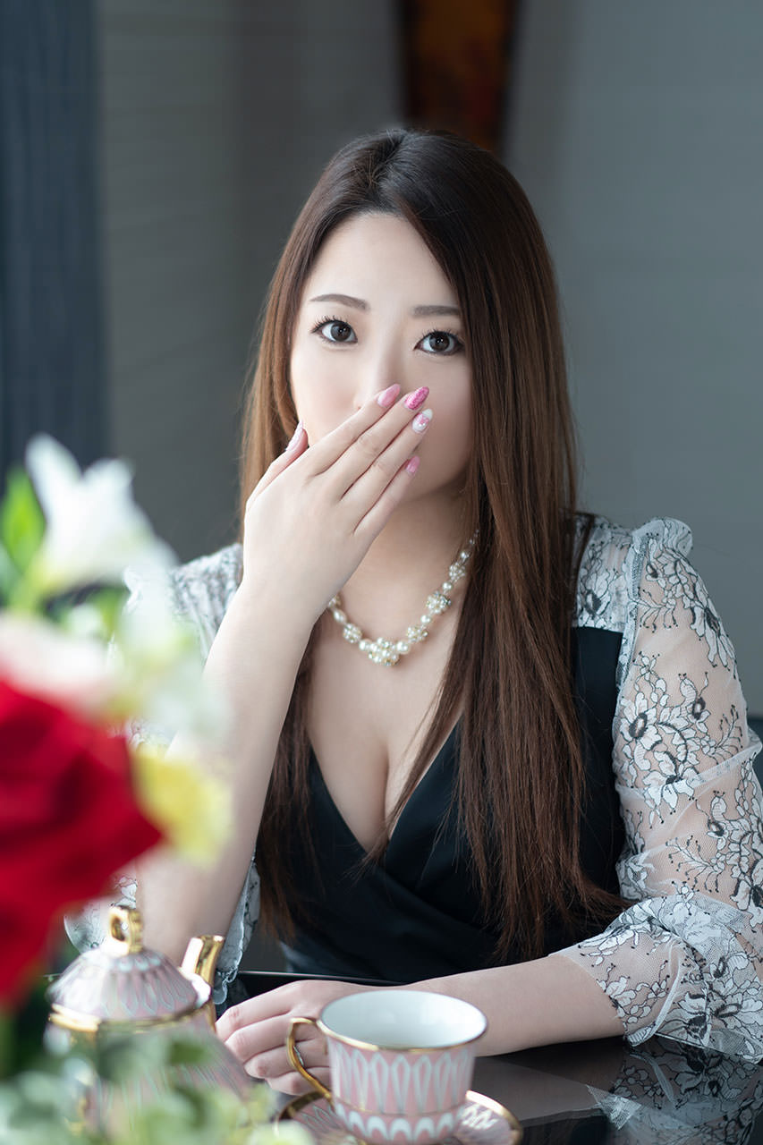 白瀬奈美のプロフィール一般写真