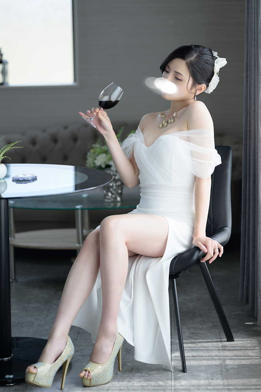 若尾留里のプロフィール一般写真
