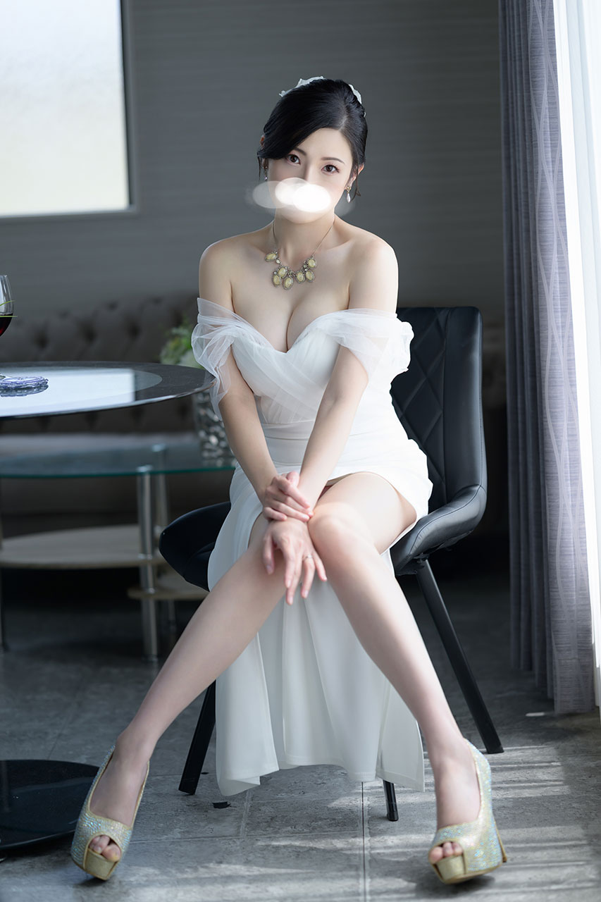 若尾留里のプロフィール一般写真