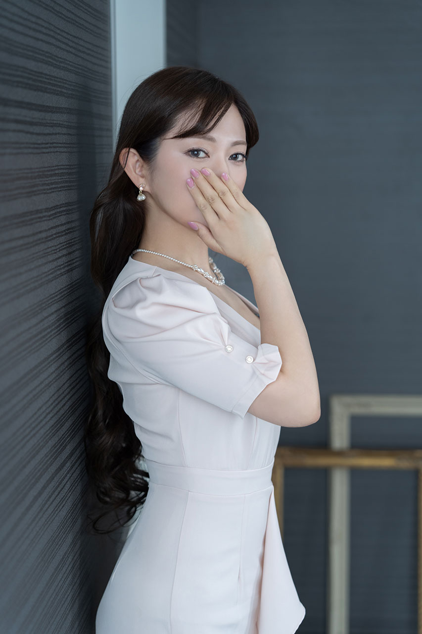 八木香苗のプロフィール一般写真
