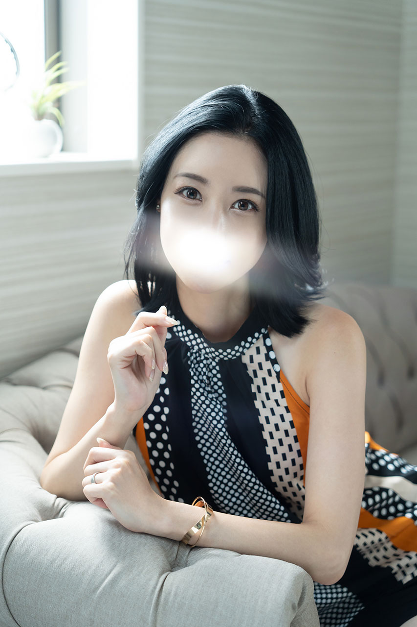 八代麻里江のプロフィール一般写真