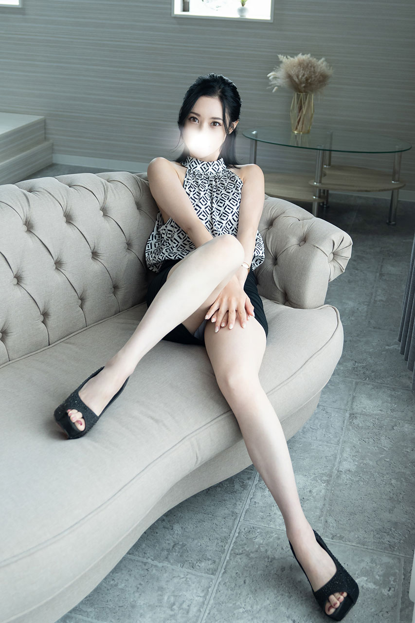 八代麻里江のプロフィール一般写真