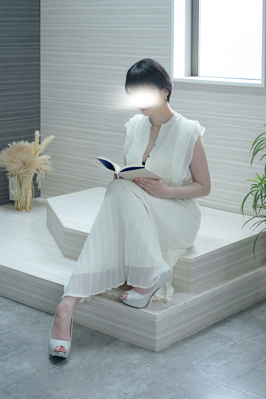 雪平奈々のプロフィール一般写真