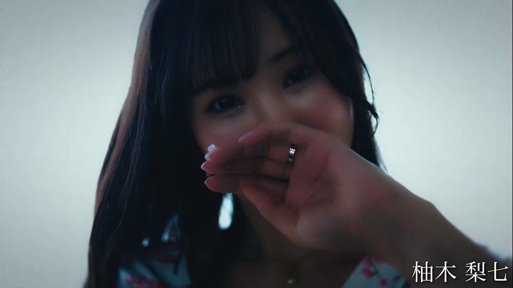 動画サムネイル